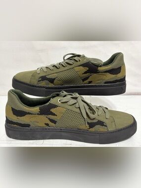 GREATS Men's "Royale Knit" Army Camo Sneakers Size 10 Brooklyn
